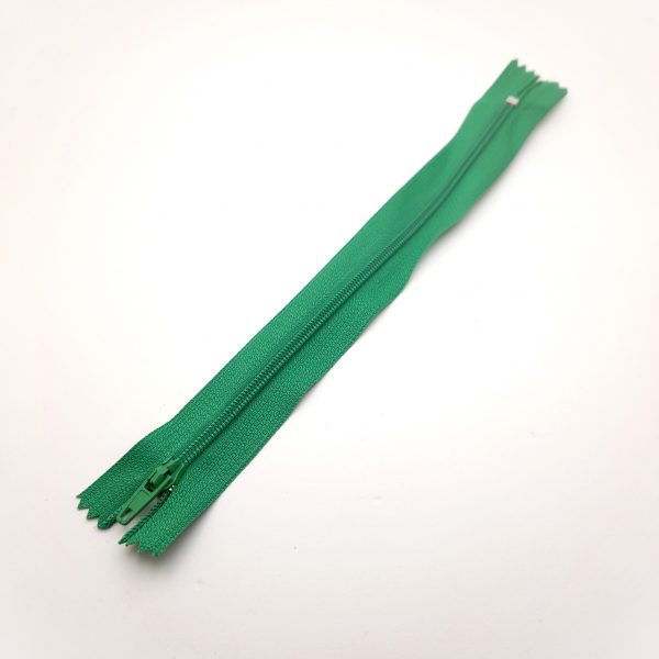 Fermeture éclair n°3 - 20 cm - Vert printemps limalou