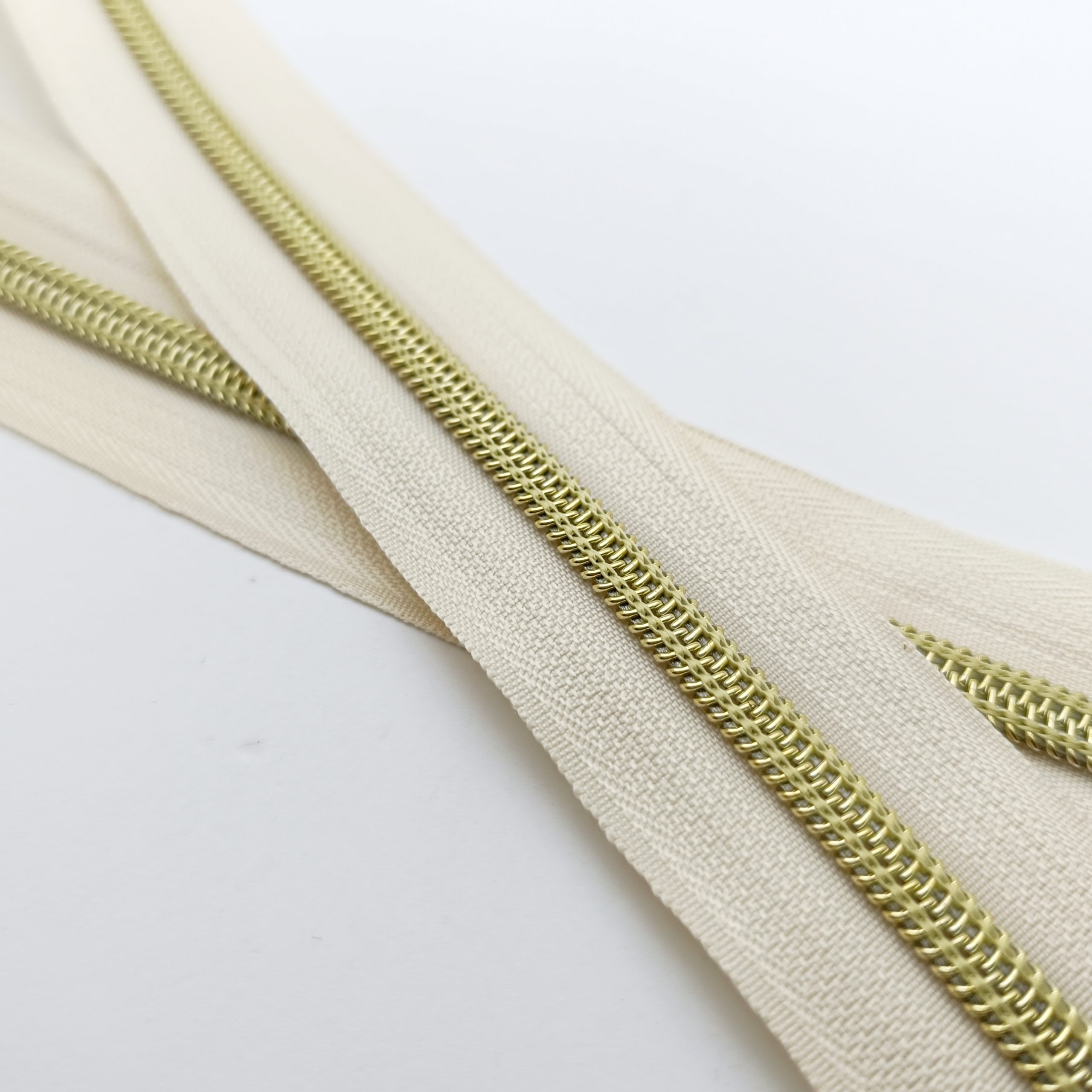 Fermeture éclair n°5 - Beige / Doré