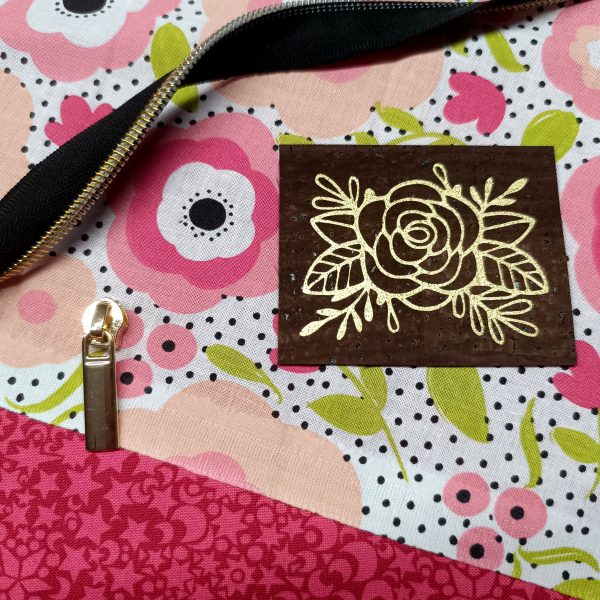 Kit Couture - Camille - Fleurs roses fond clair