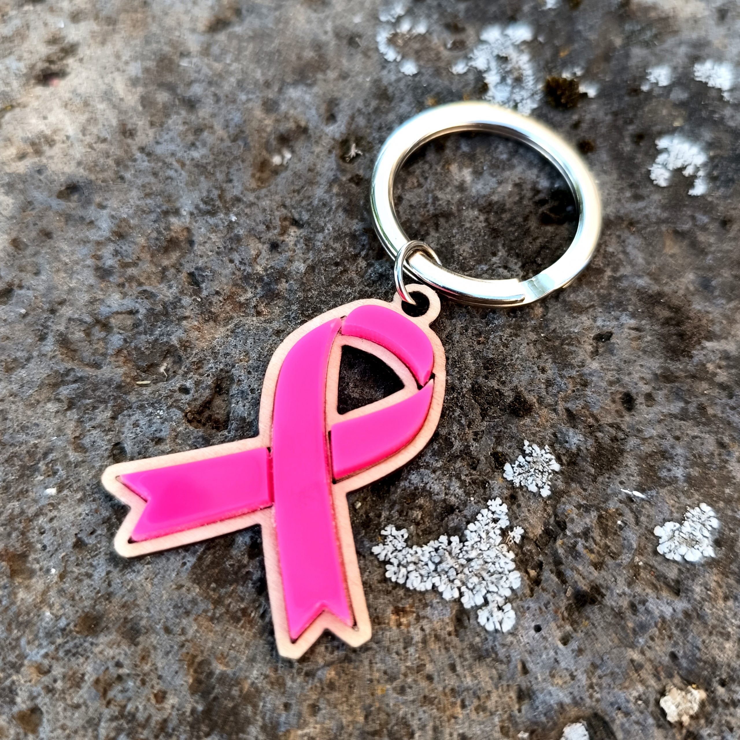 Porte clé octobre rose 2026