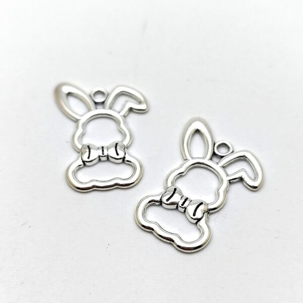 Lot de 2 breloques lapin en métal